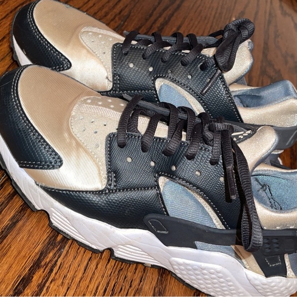 Nike Hurrache Run - Picture 3 of 4